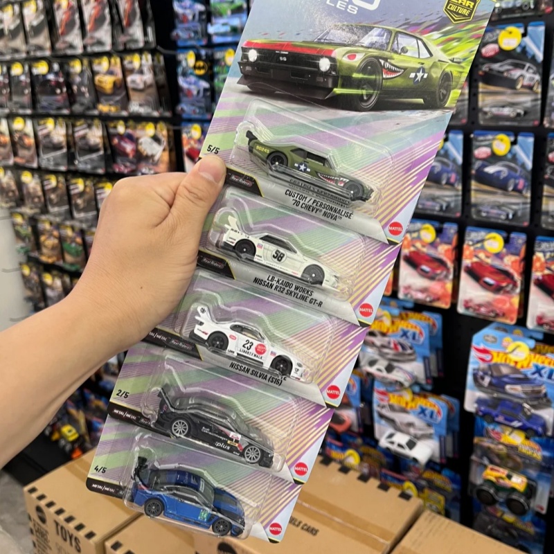 Mobil Koleksi Hot Wheels Premi - Model Kit Nissan Skyline ulasan dan harga