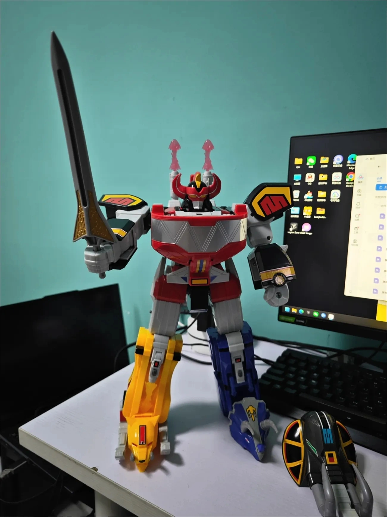 Figur Aksi Koleksi Dinozord Ty - Model Kit Power Rangers ulasan dan harga