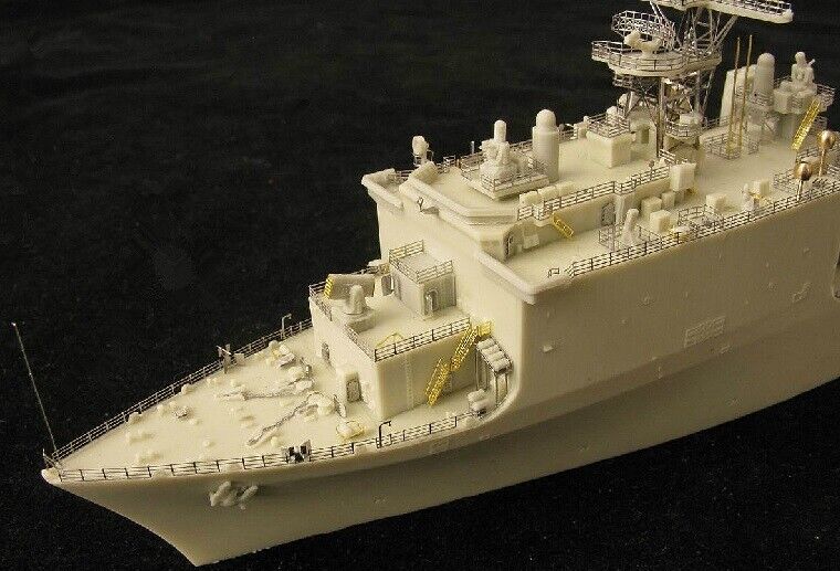 Kit model N07-090 hobi oranye  - Model Kit Uss Iowa ulasan dan harga
