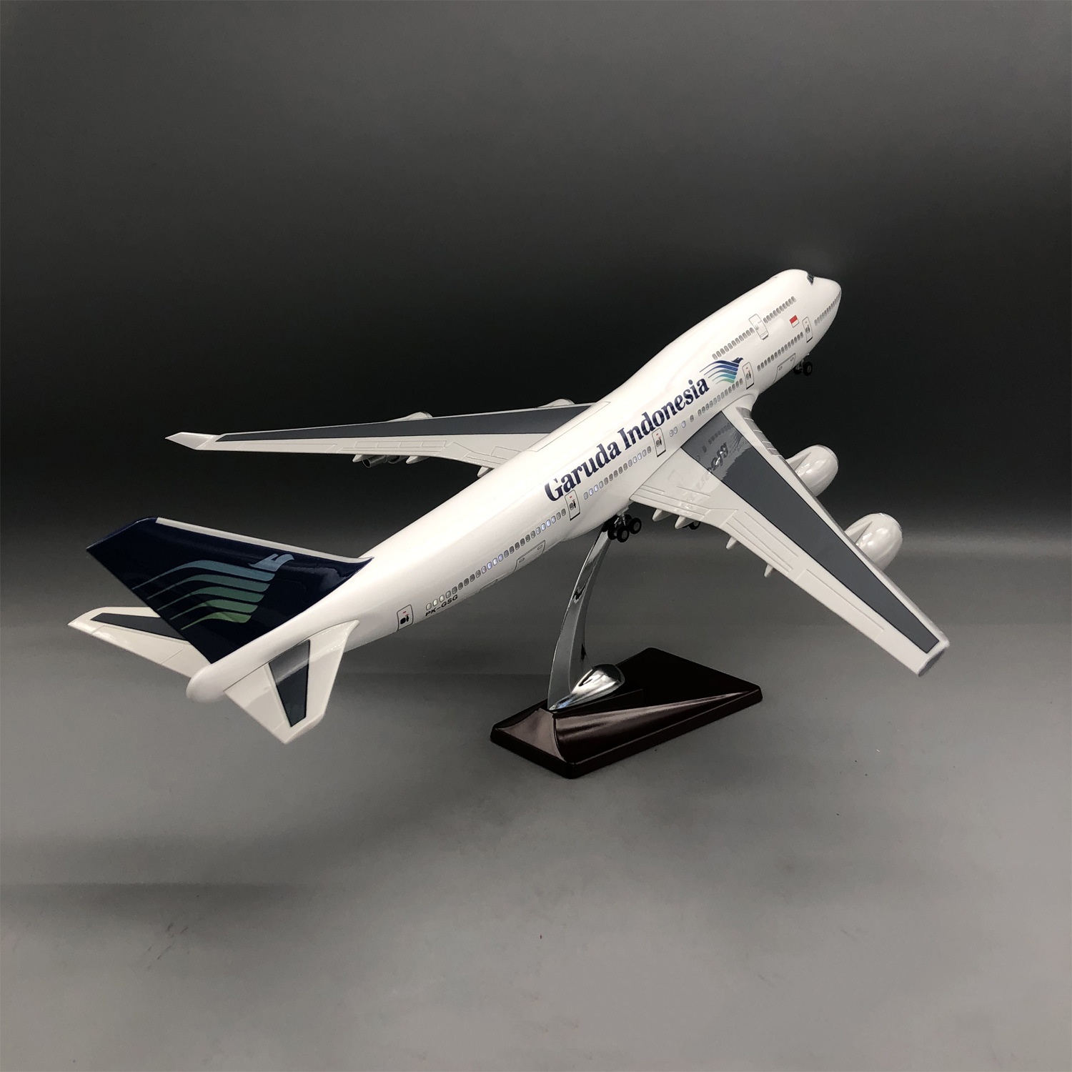 Pesawat Terbang Resin Diecast  - Model Kit Indonesia ulasan dan harga